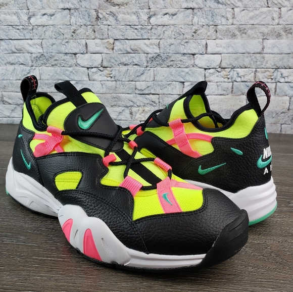 😯🎉 Nike Scream AWP "Black Magenta Pink" - Picture 1 of 7